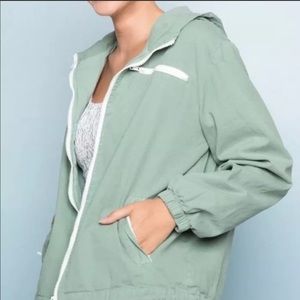 Brandy Melville Jacket/Windbreaker